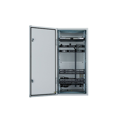 [ZDF48-RA] Gabinete Industrial Preconfigurado de Montaje en Pared, Fabricado en Acero Bajo en Carbono, Protección NEMA 4/12 IP66, de 26 UR, Color Gris