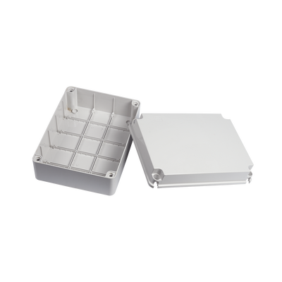 [PST-1924-E] Gabinete de Plástico IP55 (190 X 240 X 95 mm). Protección EMI. Para Instalaciones Comerciales, Residenciales e Industriales. Incluye Tornillería para su Tapa. 