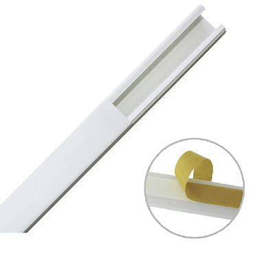 [TMK-1720-CC] Canaleta color blanco de PVC auto extinguible de una vía, 20 x 17 mm tramo 6 pies, con cinta adhesiva (5201-21252)