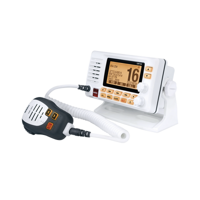 [UM-725G] Radio Móvil Marino VHF, color blanco con receptor de GPS integrado, puerto de conexión NMEA 2000, 25W de potencia de RF, sumergible IPX8. 