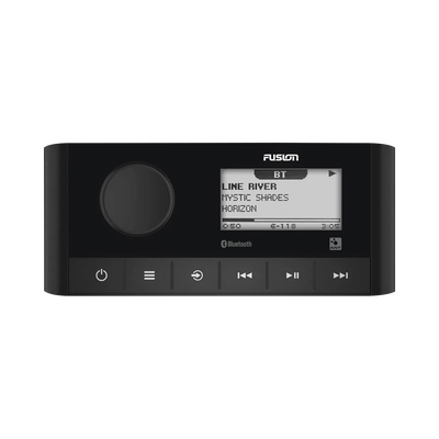 [10-02405-00] Sistema de Audio Marino / Pantalla LCD 2.3" / Bluetooth y ANT / 180 W Pico / 22 W RMS x 4 / 2 Zonas Multi-Zone / IPX6 e IPX7 / Compatible con AM, FM, DAB+, AUX / Actualizaciones Inalámbricas